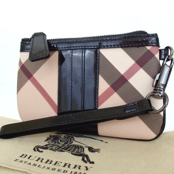Authentic BURBERRY 3463625 60E Check pattern Pouch PVC/Patent leather [Used] - Picture 1 of 6
